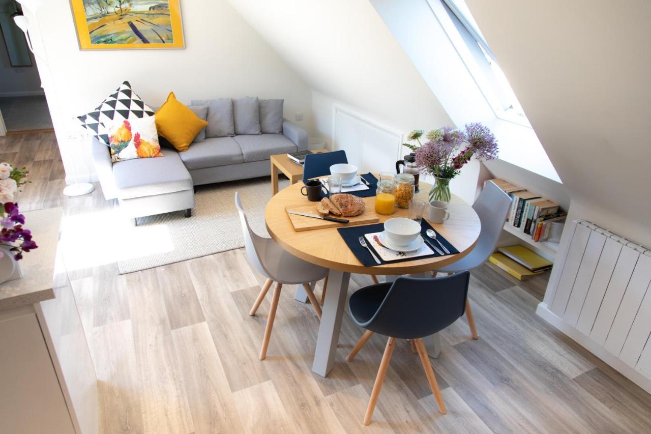 The Roost - A Bird'S Eye View In The Countryside Apartment Кълъмптън Екстериор снимка